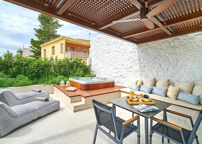 Vista Del Porto Luxury דירה *