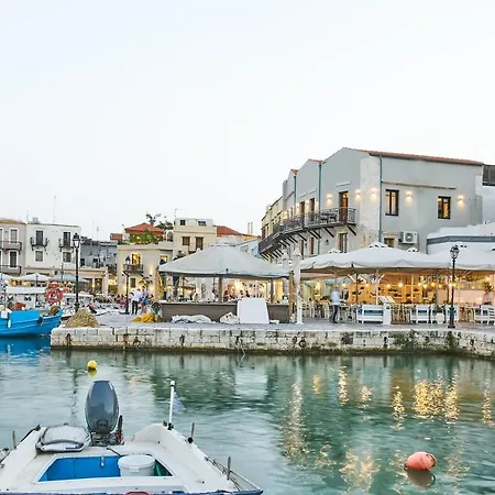 Vista Del Porto Luxury Apartment