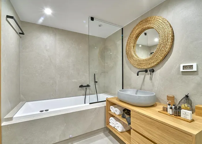 Vista Del Porto Luxury Apartamento *