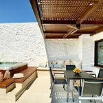 Vista Del Porto Luxury Apartment